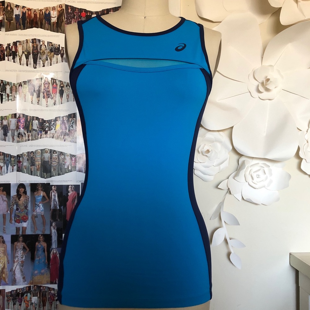 Asics Colorblock Aqua/Navy Fitted Workout Top